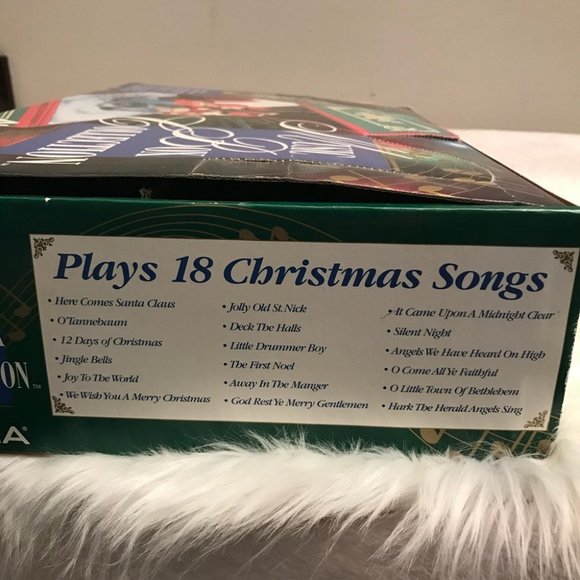 Vintage Noma Music box Christmas Collection plays 18 songs animated. - Picture 13 of 16